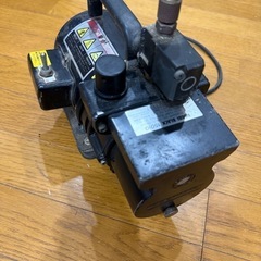 ROBINAIR BLACK 15010 100V式真空ポンプ 現状渡し(中古、完動品-チェック済み)の画像