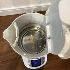 ティファール　電気ケトル　ジャスティンプラスコントロール　ホワイト　1.2L の画像