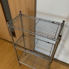 スチールラックの画像