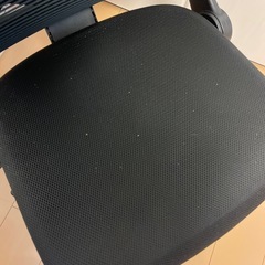 オフィスチェア　黒　ブラック　ニトリの画像