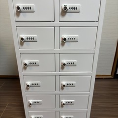 ［新品未使用］貴重品ロッカー12人用の画像