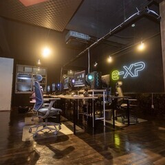 【9/1 NEW OPEN】大分・府内町に新感覚カフェ＆バー「Glitch」誕生！eスポーツ・ダーツ・Wi-Fi完備♪ - パーティー