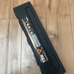 エーモン(amon) 三角停止板 国家公安委員会認定品(認定番号 交F16-2) 高速道路走行時の緊急停車時に設置 追突を予防 TSマーク 6640の画像