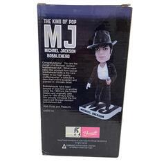 現状品 Bravado　Triumph International Inc. マイケル・ジャクソン ボブルヘッド THE KING OF POP ""MJ"" MICHAEL JACKSON [1000025335421]の画像