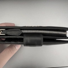 PRADA サフィアーノ 財布の画像