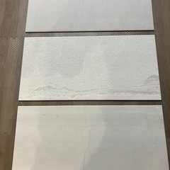 リクシルエコカラットプラス　ストーングレース　ベージュ　未使用3枚の画像