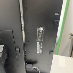 パソコン用モニター24インチ　DELL4台の画像
