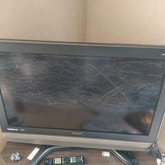 AQUOS37型テレビの画像