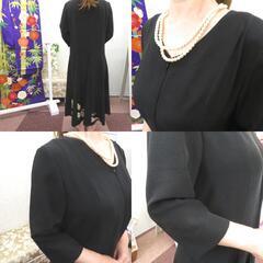 黒留袖 黒留袖ワンピース 松に花々文様 正絹 箔入り Mサイズ 礼装 フォーマル 留袖ドレス 仕立て上がり 着物リメイク【中古】 【キモノオフ野々市若松店】の画像