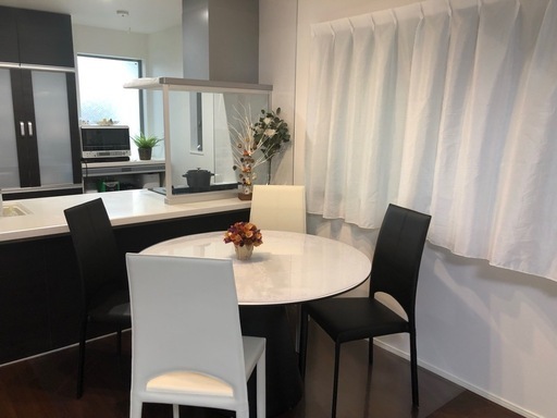 アルモニア高級家具ダイニングセット