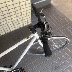 大人用自転車　クロスバイク　700×28c 7段ギア　LASSIG の画像