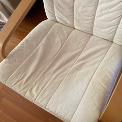 IKEAパーソナルチェア　ソファー　オフホワイトの画像
