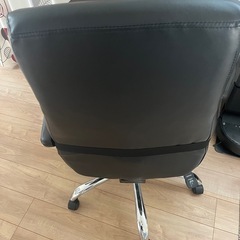 オフィスチェアの画像