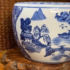 配送可能 染付 山水図 唐草紋 手炙り 茶道具 金魚鉢 火鉢 植木鉢 メダカ鉢 骨董品 古玩 煎茶道具 華道具 盆栽鉢 古道具 茶器 煎茶器の画像