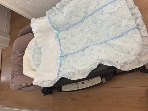 電動ハイローチェア　アップリカ　ユラリズム　オート