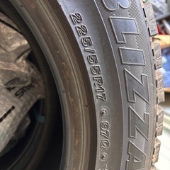 225/55R17 ブリザックレボGZ中古4本の画像