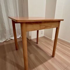 【無印良品】 木製テーブル　７０×７０ｃｍの画像