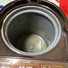 電気ポットの画像