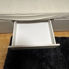 ニトリ シングルベッド マッドレス付きの画像