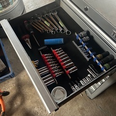 工具箱　工具キャビネットの画像