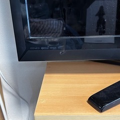 テレビ　42型の画像