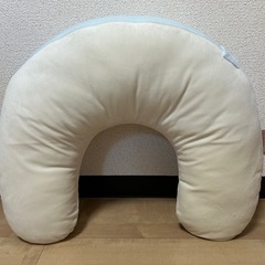 ベビー用品 授乳クッションの画像
