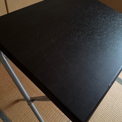 ◾️引き取り9月中旬まで◾️ 折りたたみデスク【値下げ不可】　※定型文には返信しませんの画像