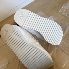 新品スニーカー　ニューバランス574の画像