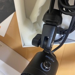 FIFINコンデンサーマイクの画像