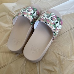 ロキシーサンダルSの画像