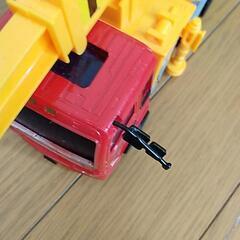 乗り物のおもちゃ　パトカー　新幹線　電車の画像