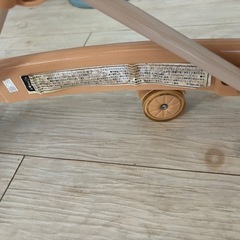 ミッフィー歩行器の画像