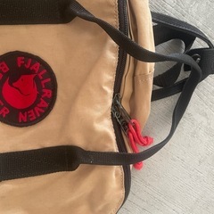 FJALL RAVEN(フェールラーベン) リュック Kanken カンケンリュック　大人サイズ大きい方の画像