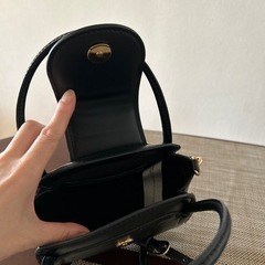 ZARA黒バッグ
の画像