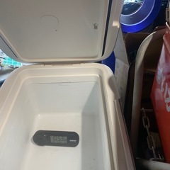 車載用冷蔵庫の画像
