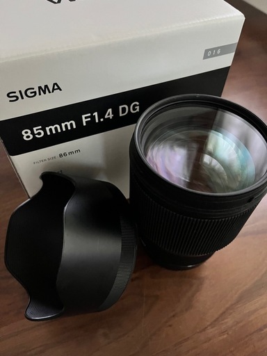 SIGMAシグマ 85mm F1.4 DG 単焦点レンズ　EFマウント