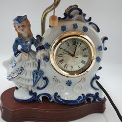 レトロ 陶器 ランプ 卓上 スタンドライト 西洋 時計の画像