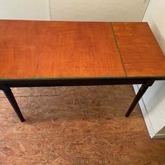 作業台テーブルの画像