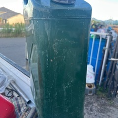 ガソリン携行缶の画像