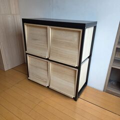 未使用 1点物　処分価格　 試作サンプル品 ボックス専用　店舗什器　スチール枠　 幅83.5　奥行39 高さ91 ナチュラル 　桐収納　BOX　黒色の画像