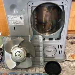 石油ファンヒーター   コロナ  FH-G3218Y  2018年超良品  (22) 目玉商品 の画像