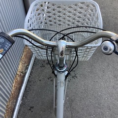 685  パナソニック新機種電動アシスト自転車viviTX26インチシルバーボディーの画像