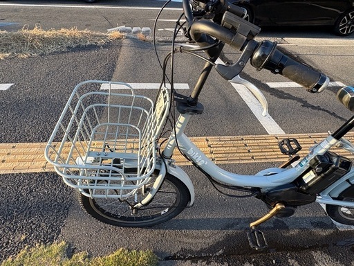 中古20インチブリヂストン電動アシスト自転車　8.7Ah 大阪