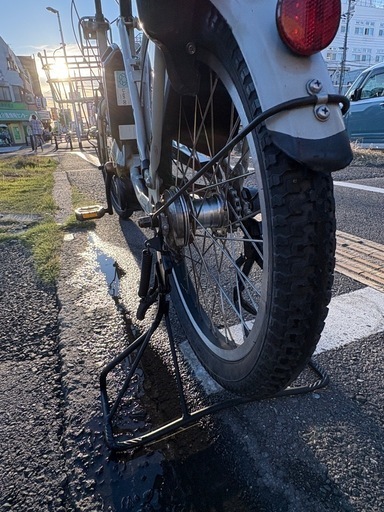 中古20インチブリヂストン電動アシスト自転車　8.7Ah 大阪