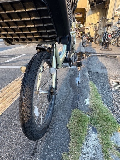 中古20インチYAMAHA電動アシスト自転車　8.9Ah 大阪