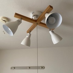 天井照明の画像