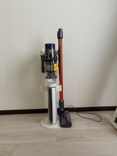 ダイソン　v10 スタンド付き