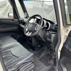 ホンダ　N-BOX ターボ　4WDの画像