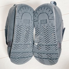 ②子供 靴 13.0cmの画像