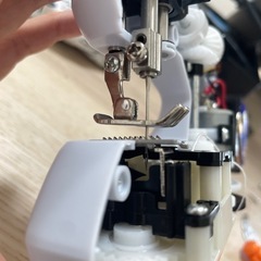 【ジャンク品】ハンディミシン　¥6,000相当　の画像